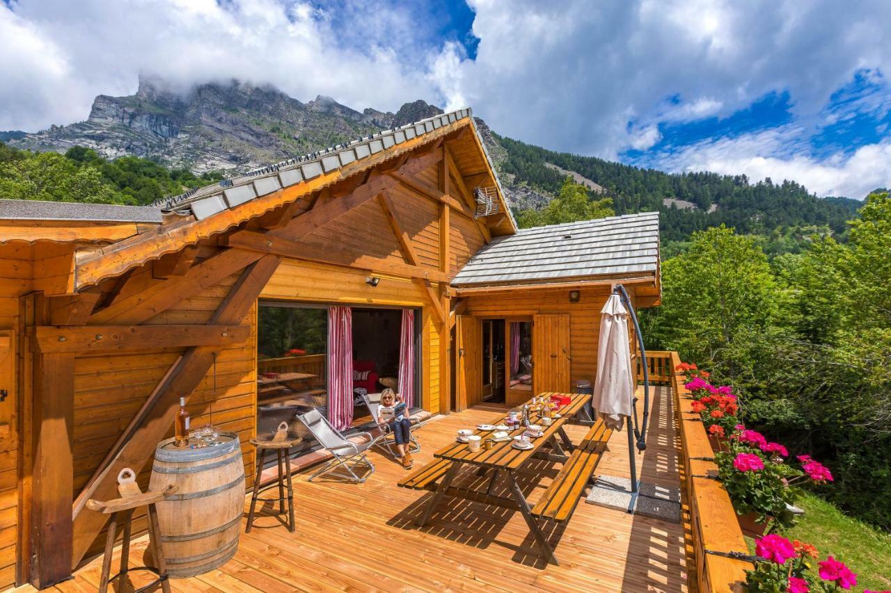 Gite&Spa Le Montagnard Saint-Jean-Saint-Nicolas エクステリア 写真