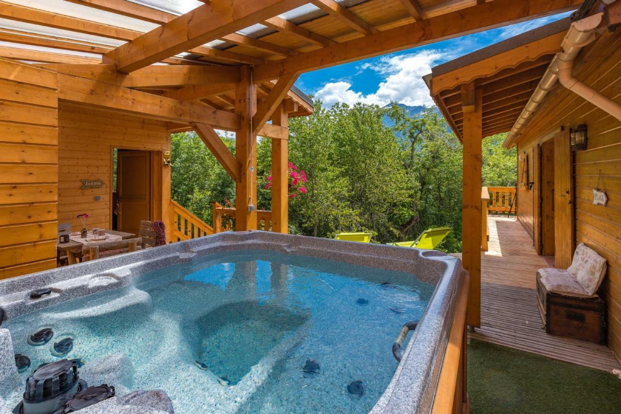 Gite&Spa Le Montagnard Saint-Jean-Saint-Nicolas エクステリア 写真