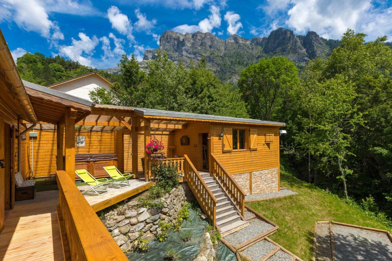 Gite&Spa Le Montagnard Saint-Jean-Saint-Nicolas エクステリア 写真